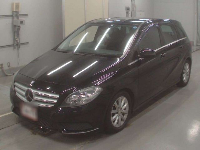 10010 Mercedes benz B class 246242 2013 г. (CAA Tokyo)